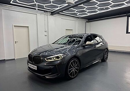 BMW 135 i xDrive *SCHALENSITZE*