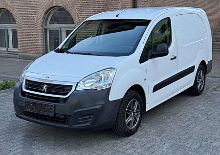 Peugeot Partner L2 Komfort Avantage /1-Hand/Top Zustand/