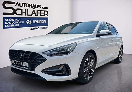 Hyundai i30 1.5 T-GDI Prime Mild-Hybrid Navi LED