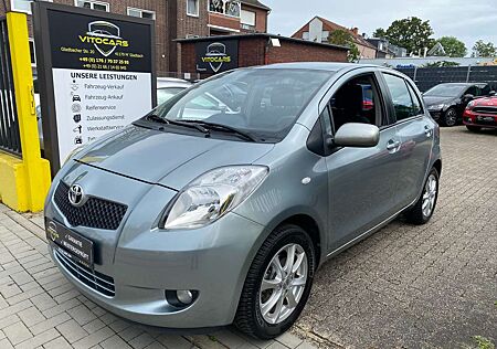 Toyota Yaris Team 1.3 ( 87 PS ) | ab 4,99% | Klima |