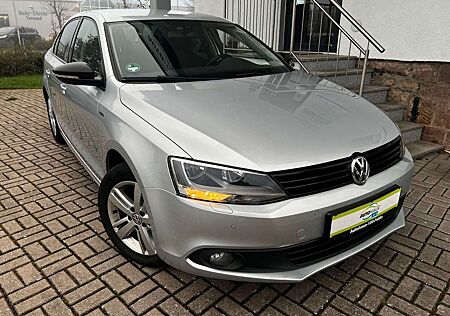 VW Jetta Volkswagen VI Match°Klimaauto.°Navi°PDC°Sitzheizung°