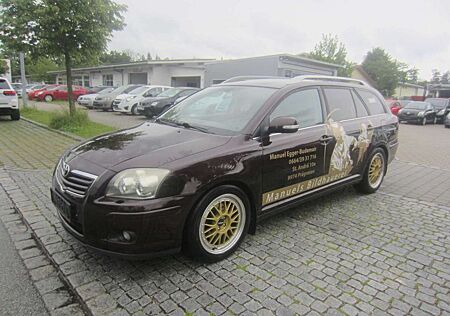 Toyota Avensis 2.0 Sol - Excutive - Automatik - AHK -