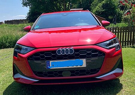 Audi A3 30 TFSI Sportback S tronic advanced