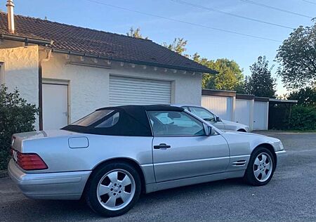 Mercedes-Benz SL 280 Xenon 5-Gang Panoramadach 17 Zoll Alufelgen