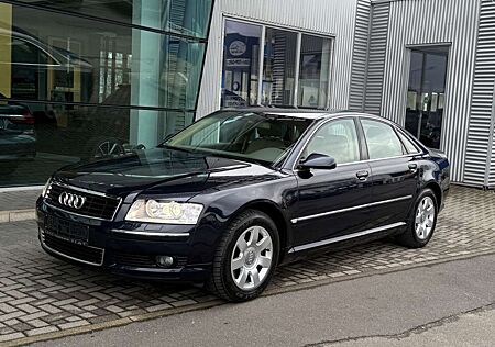 Audi A8 3.7 V8 quattro Leder MMI Xenon AHK BOSE Temp