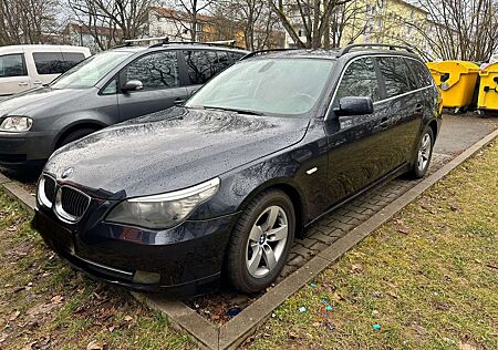 BMW 525i 525