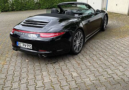 Porsche 991 Carrera 4 Black Edition Cabriolet -Voll