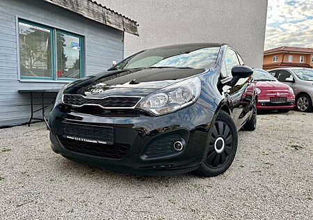 Kia Rio FIFA World Cup Edition*TÜV*Scheckheft*Bluetooth