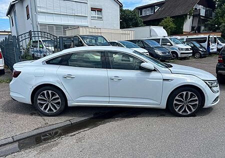 Renault Talisman limo