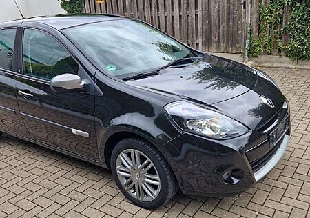 Renault Clio III Night and Day 20TH Pano-Dach Xenon