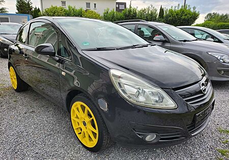 Opel Corsa 1.4 16V Color Edition