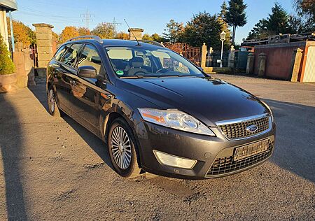 Ford Mondeo Turnier 2.0 TDCi EConetic Titanium tuv neu