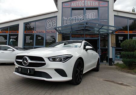 Mercedes-Benz CLA 180 LED HIGH PERFORMANCE "TEILLEDER"Volldigitales Komb