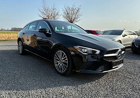 Mercedes-Benz CLA 200 Progressive// Kamera// Sitzheizung// LED