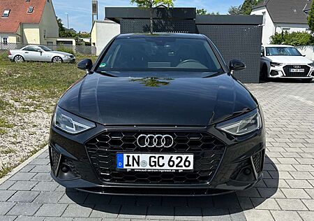 Audi A4 40 TDI S tronic S line