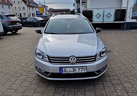 VW Passat gebraucht kaufen VW Passat Volkswagen 2.0 Blue TDI SCR Comfortline