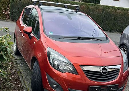 Opel Meriva 1.7 CDTI Design Edition