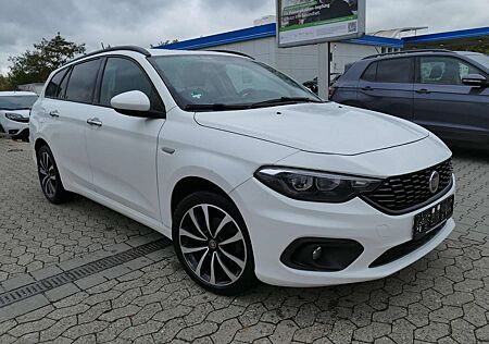 Fiat Tipo gebraucht kaufen Fiat Tipo Kombi Kombi 1.4 T Navi