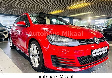 VW Golf Volkswagen VII Lim. GTD BMT