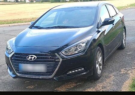 Hyundai i40 liemusine blue 1.7 CRDi Premium