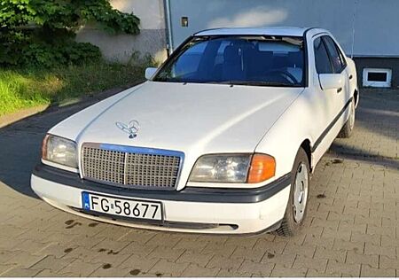 Mercedes-Benz C 220 D Classic