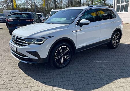 VW Tiguan Volkswagen Elegance 1.5 TSI AT BMT Start-Stopp EU6d Navi Digi