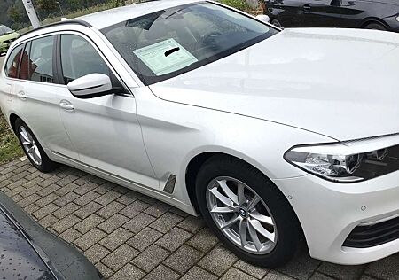 BMW 520d 520 Touring Aut.