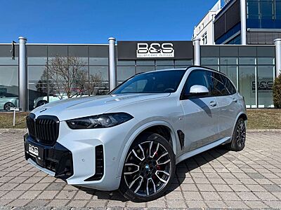 BMW X5 30d xDrive M Sport ACC,HUD,PANO,HARMAN,LUFT..