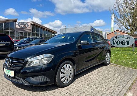 Mercedes-Benz A 180 A -Klasse BlueEfficiency PANO/SHZ