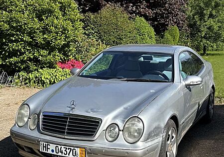 Mercedes-Benz CLK 200 Coupe Elegance