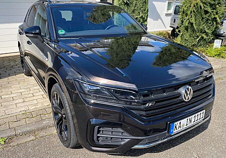 VW Touareg Volkswagen R-LINE 4-MOTION V6 BLACK-STYLE Standhzg 21" IQ-LED