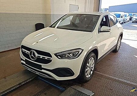 Mercedes-Benz GLA 250 e Style Navi LED SiHz PDC RFK Tempo DAB