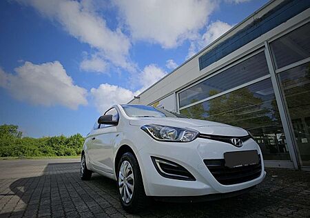 Hyundai i20 1.2 Fifa World Cup Edition Tüv 2027 TOP Privat AC