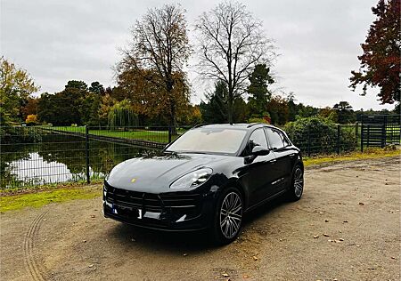 Porsche Macan GTS Voll AHK ACC 360 Approved Chrono Klappe
