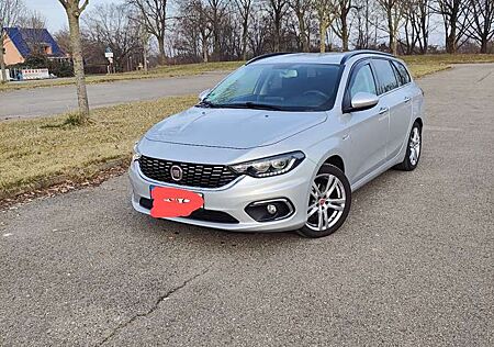 Fiat Tipo Kombi 1.6 MultiJet Lounge