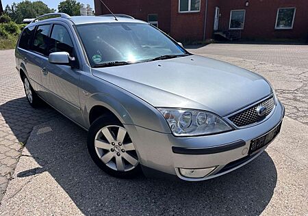 Ford Mondeo 1.8 92 kW Ghia,TÜV Neu AHK