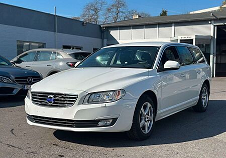 Volvo V70 Kombi Linje Classic Navi*Sitzheizung*2-Z*