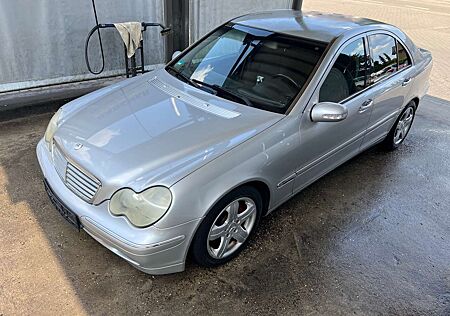 Mercedes-Benz C 180 Kompressor Elegance