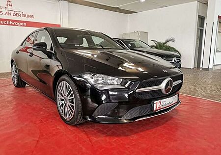 Mercedes-Benz CLA 220 *PDC + Navi + Klima+ Tempomat