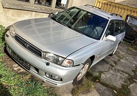 Subaru Legacy GL Kombi MT