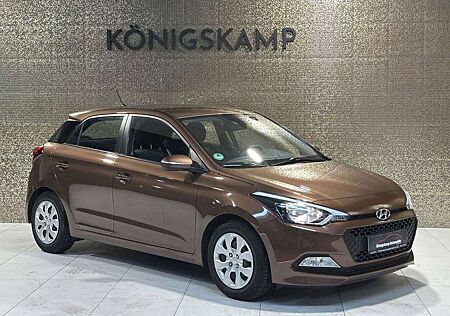 Hyundai i20 * KLIMA * PDC * SERVICE NEU *