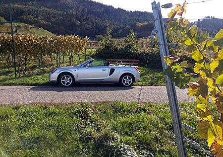 Toyota MR 2 Roadster