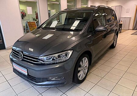 VW Touran Volkswagen Comfortline BMT 7.SITZER/ SCHECKHEFT/ AHK