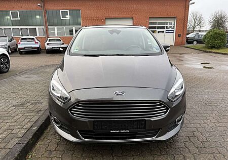 Ford S-Max 2.0 TDCi Titanium AWD