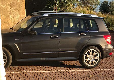 Mercedes-Benz GLK 220 CDI 4Matic (BlueEFFICIENCY) 7G-TRONIC