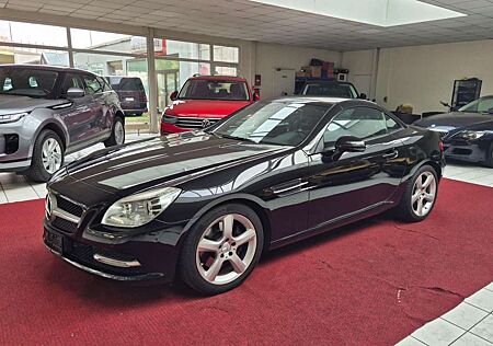 Mercedes-Benz SLK 250 COMAND+LEDER+PANO+H&K+XENON+AIRSCARF+SHZ