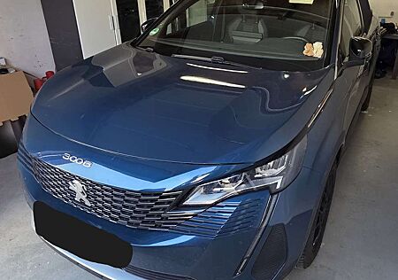 Peugeot 3008 PureTech 130