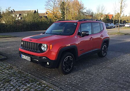 Jeep Renegade 2.0 MultiJet Active Drive Low Automatik Trailhawk