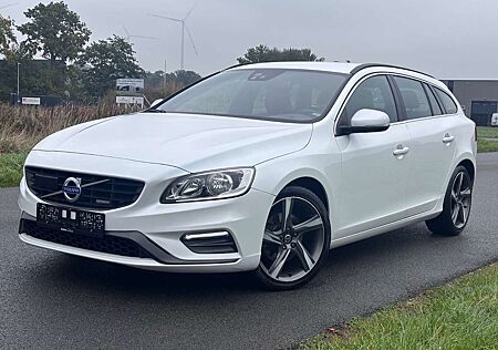 Volvo V60 2,0 D4-R-Design-Leder-Navi-Bliss-Eur6