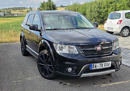 Fiat Freemont 2.0 Multijet 16V DPF Automatik Allrad Cross